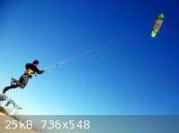 Fly kite 2.jpg - 25kB