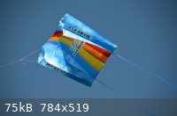 0 sled kite.jpg - 75kB