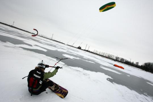 ND Snow Kiter.jpg - 20kB