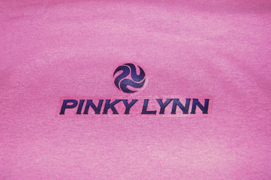 pinkylynn.jpg - 60kB