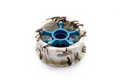 SS_31_Winter_Cammo_Rim_with_Blue_anodized_spokes_full.jpg - 26kB