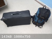 luggage.jpg - 143kB